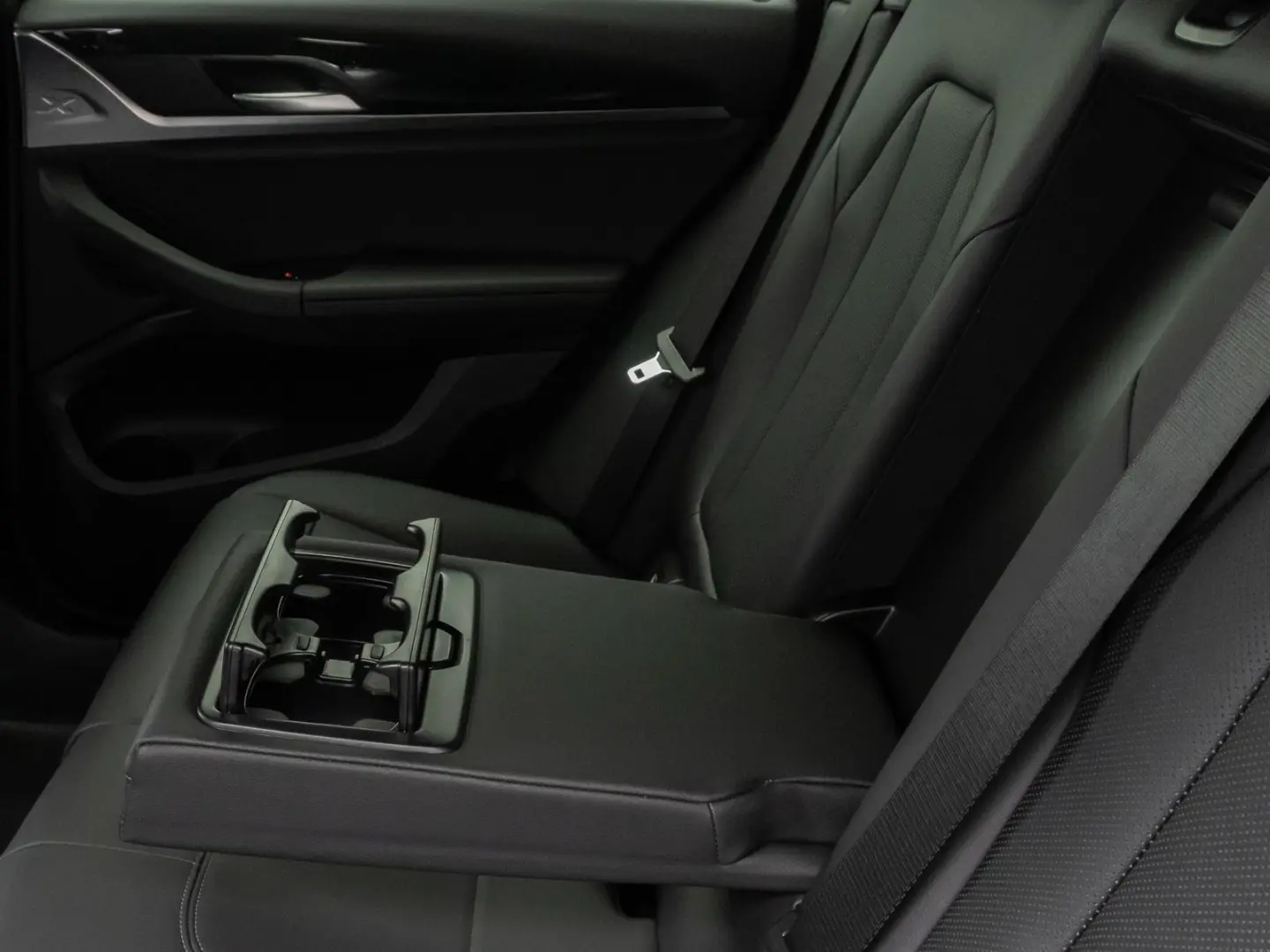 X4 xD20d DAB Kamera WLAN LED 18Zoll M Sport