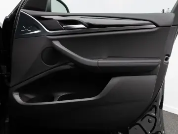 X4 xD20d DAB Kamera WLAN LED 18Zoll M Sport