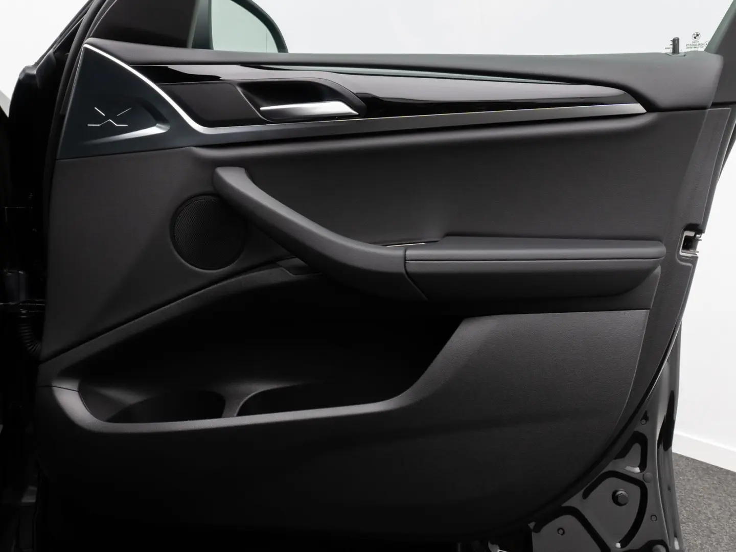 X4 xD20d DAB Kamera WLAN LED 18Zoll M Sport