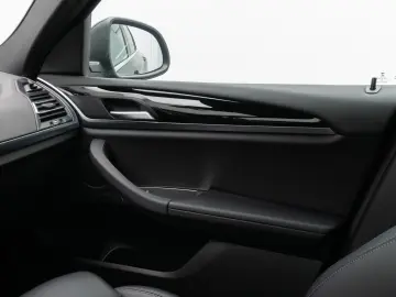 X4 xD20d DAB Kamera WLAN LED 18Zoll M Sport