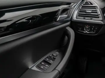 X4 xD20d DAB Kamera WLAN LED 18Zoll M Sport