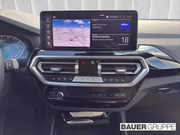 X3 xDrive20i Laser AHK Head-Up Leder Memory Park