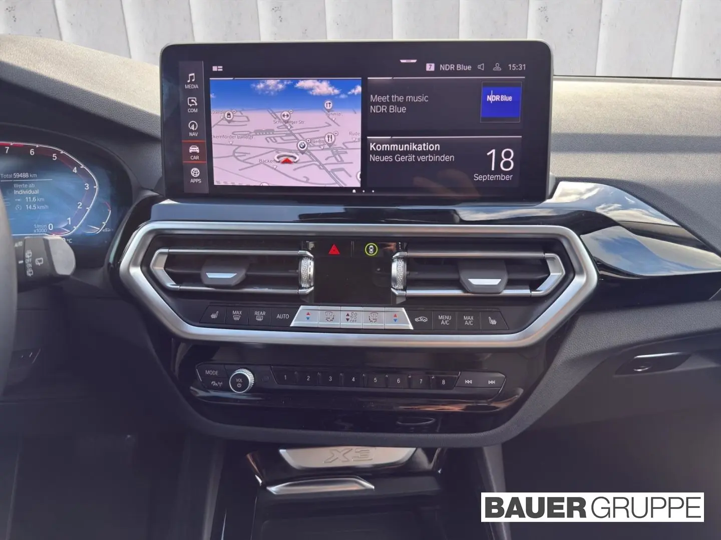 X3 xDrive20i Laser AHK Head-Up Leder Memory Park