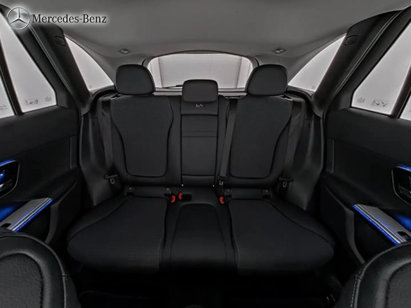 GLC 200 4M Avantgarde MBUX 360  AHK Totwink 18