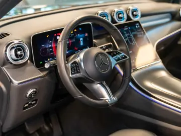 GLC 220 d 4M AVANTGARDE Burmester 360