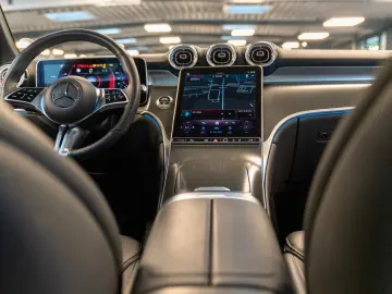 GLC 220 d 4M AVANTGARDE Burmester 360