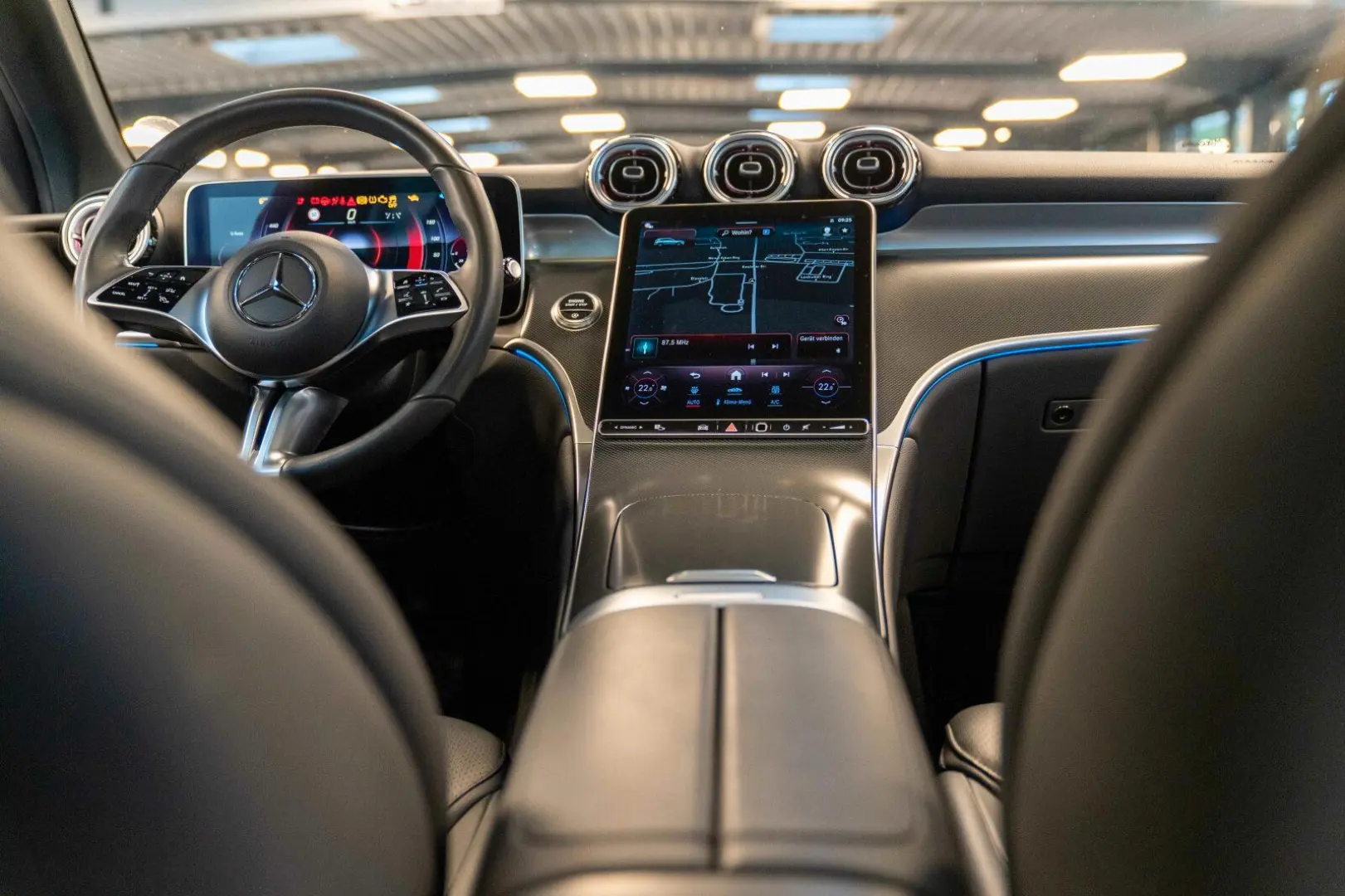 GLC 220 d 4M AVANTGARDE Burmester 360