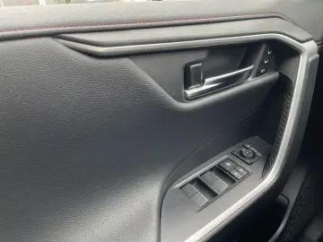 Toyota RAV 4 Plug-in-Hybrid Technik- & Style Paket  JBL