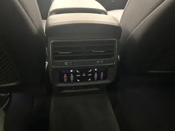 Q8 SUV 45 TDI quattro HeadUp Optikpaket Stadt To