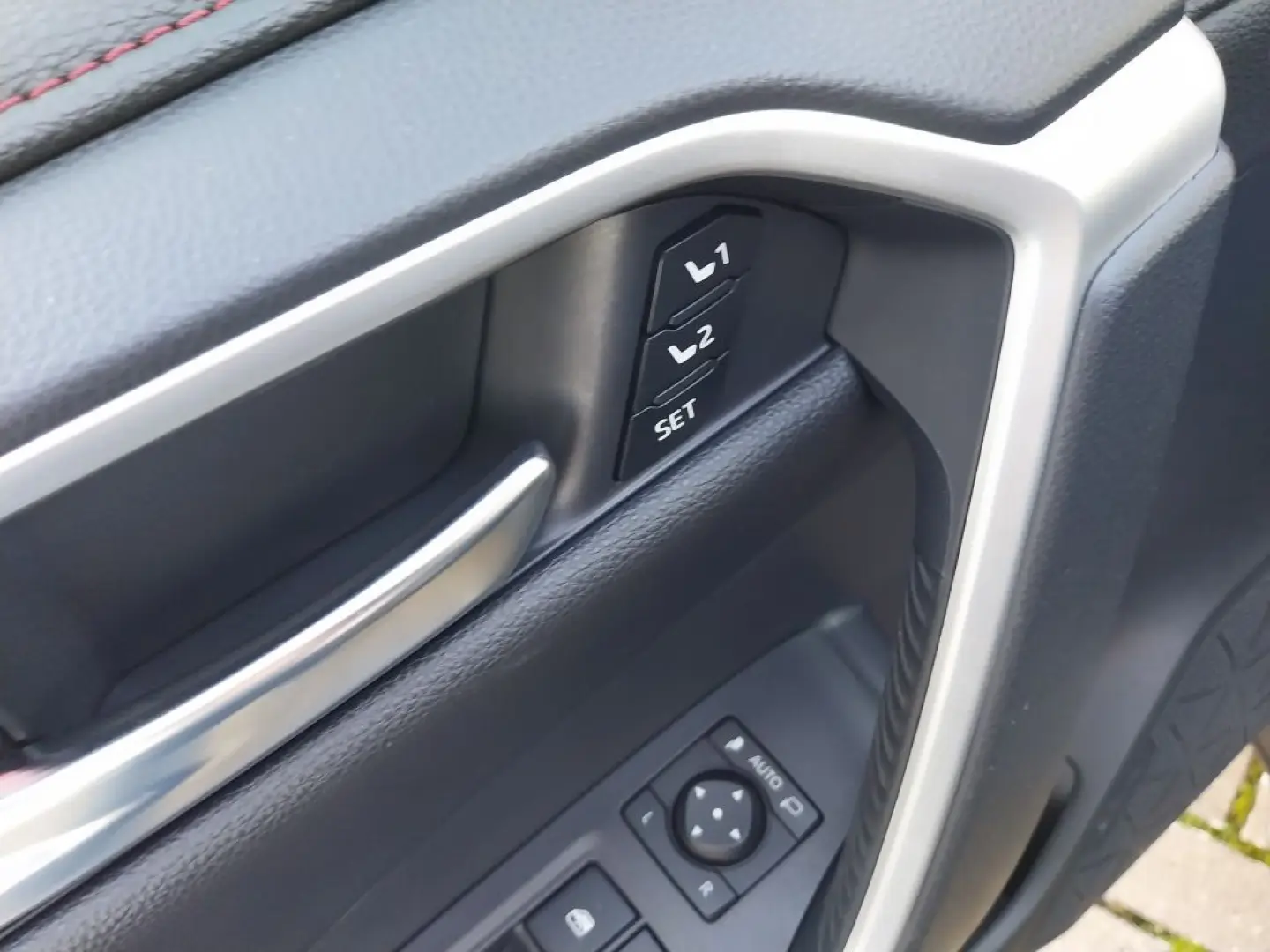 Toyota RAV 4 Plug-in-Hybrid Technik-  Style Paket