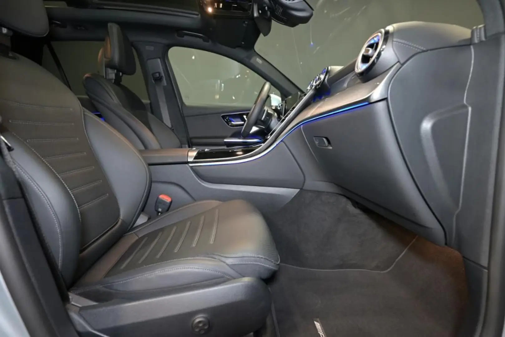 GLC 200 4M AMG LED KAMERA AHK SHZ