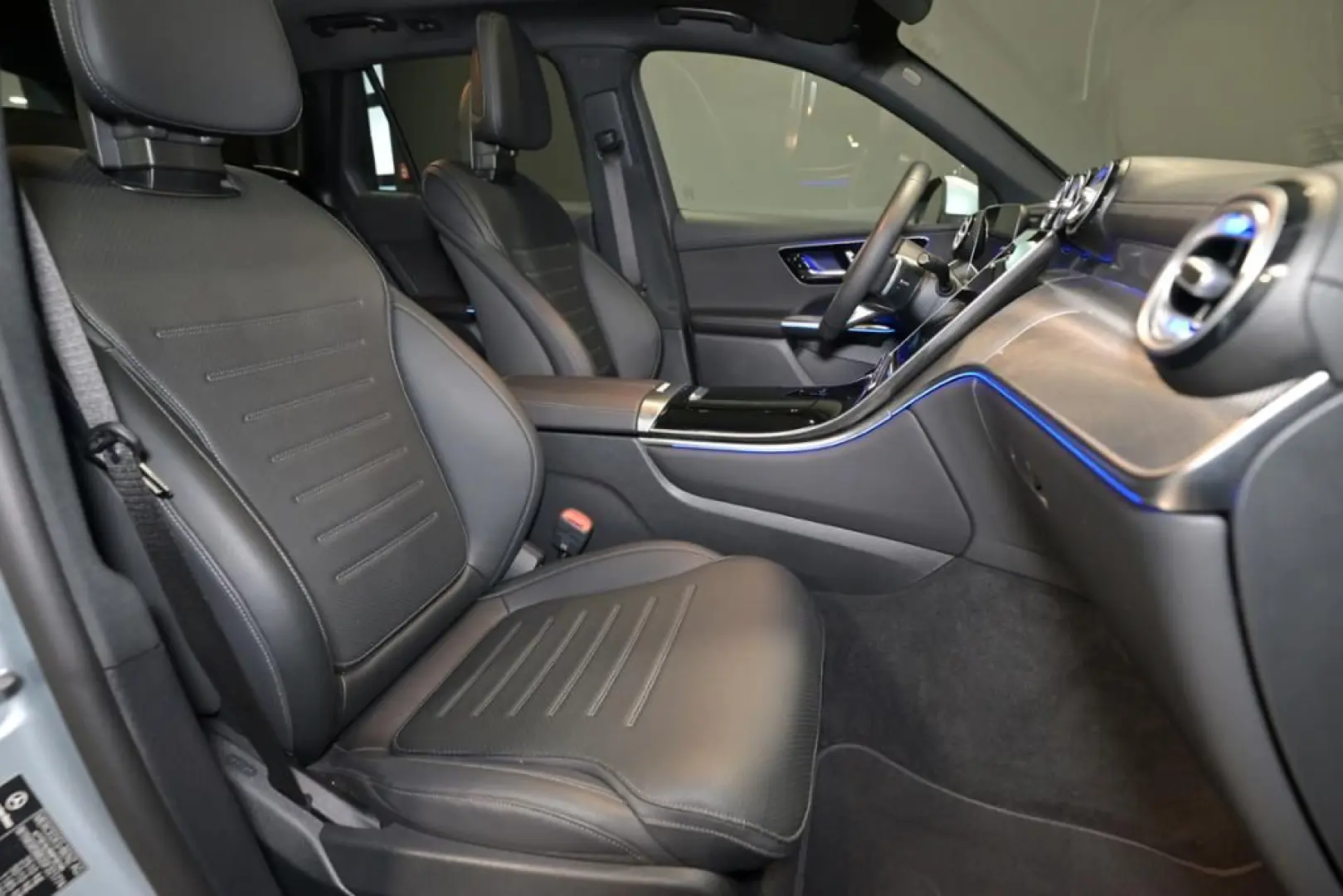 GLC 200 4M AMG LED KAMERA AHK SHZ