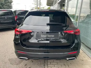GLC 200 4M AMG  BURMESTER AHK 360 DISTRONIC