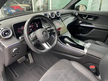 GLC 200 4M AMG  BURMESTER AHK 360 DISTRONIC