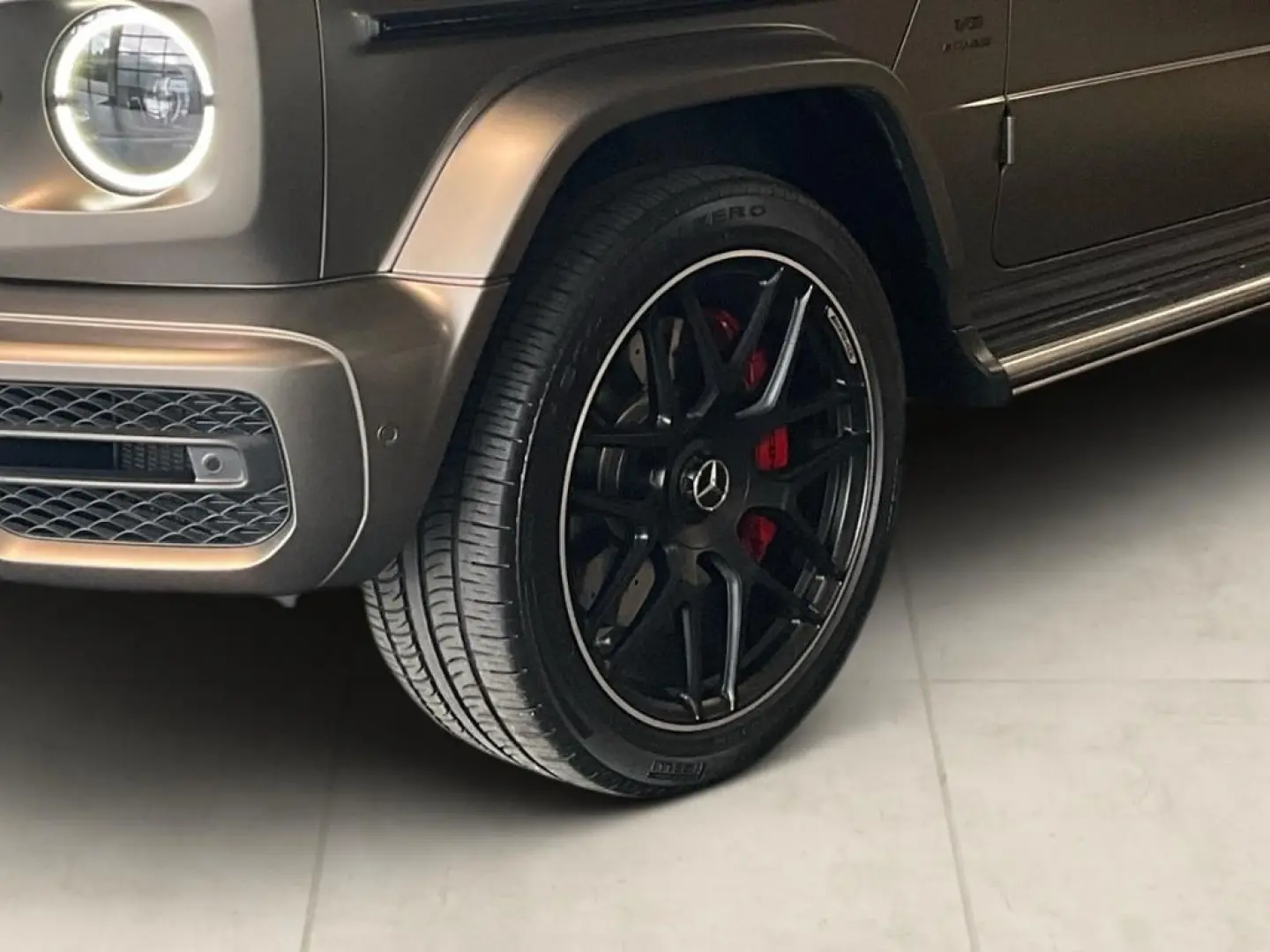 MERCEDES BENZ G 63 AMG