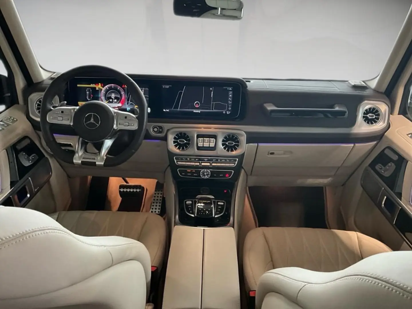 MERCEDES BENZ G 63 AMG