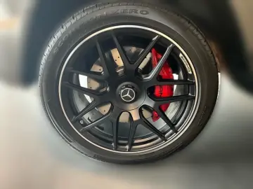 MERCEDES BENZ G 63 AMG