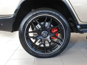 MERCEDES BENZ G 63 AMG