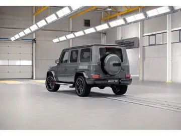MERCEDES BENZ G 63 AMG