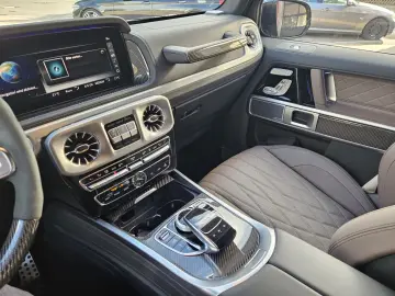 MERCEDES BENZ G 63 AMG