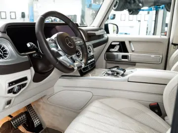 MERCEDES BENZ G63 AMG I Burmester I 360