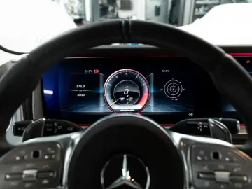 MERCEDES BENZ G63 AMG I Burmester I 360