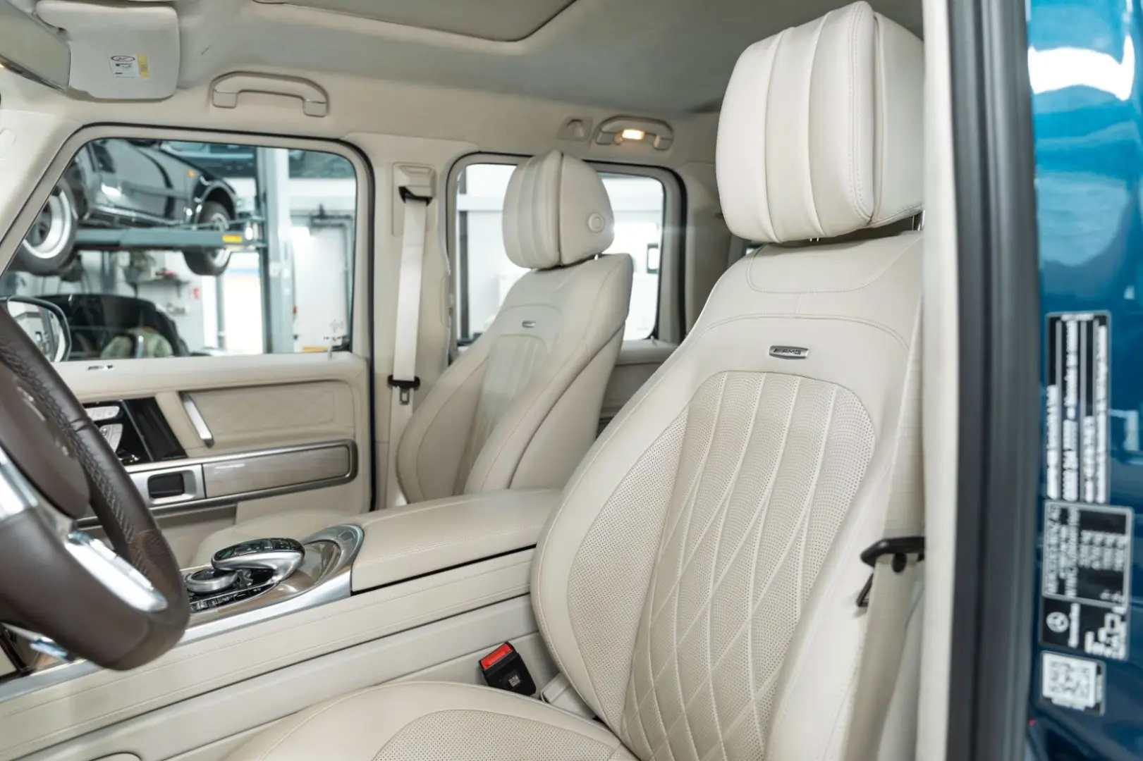 MERCEDES BENZ G63 AMG I Burmester I 360