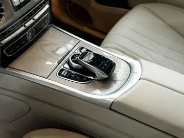 MERCEDES BENZ G63 AMG I Burmester I 360