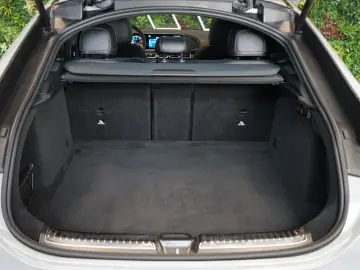 MERCEDES BANZ GLE 450d AMG COUPÉ