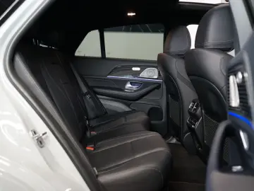 MERCEDES BANZ GLE 450d AMG COUPÉ