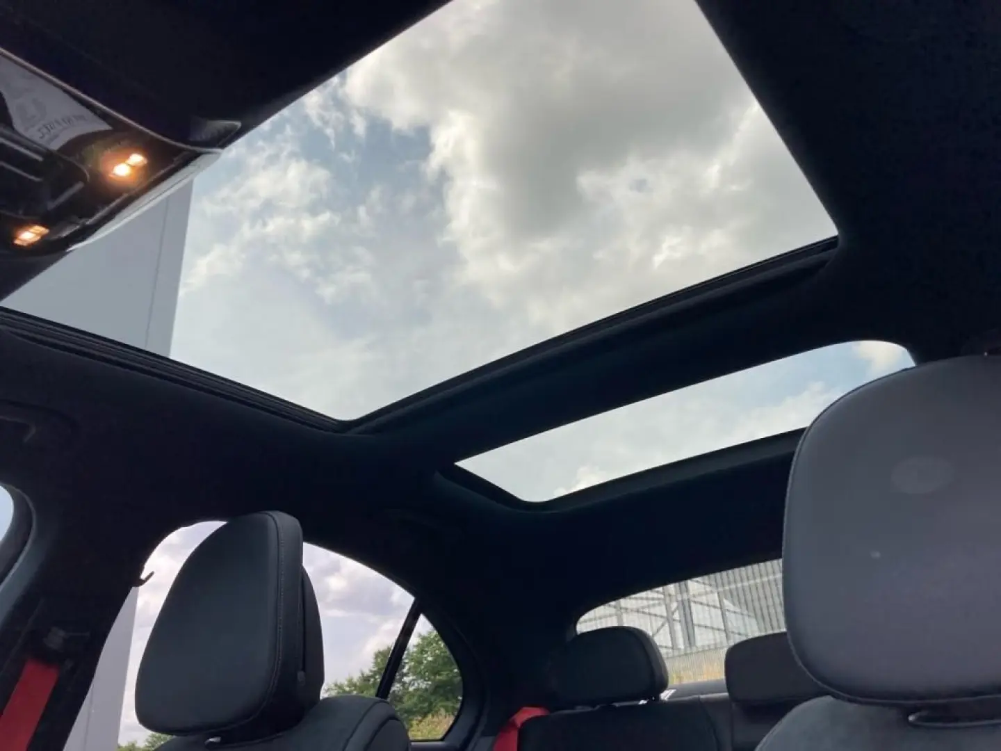 C 220 d 4M AMG Night Digital Panorama-SD Head-up