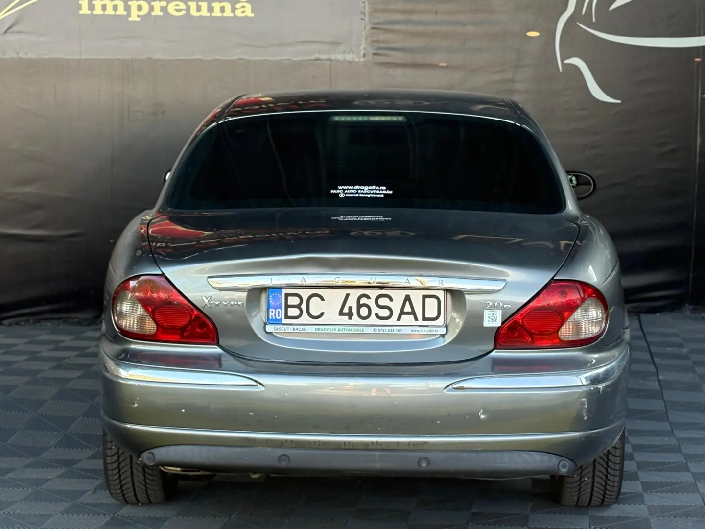 Jaguar X-Type