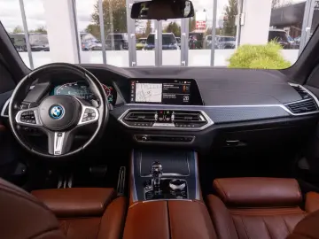 X5 xDrive 45 e M Sport