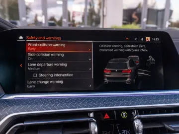 X5 xDrive 45 e M Sport