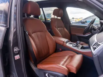 X5 xDrive 45 e M Sport