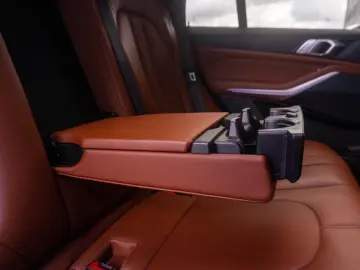 X5 xDrive 45 e M Sport