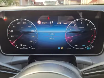 GLC 200 4Matic Avantgarde ACC 360 DAB Spur Shzg