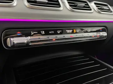 GLE 300 d 4Matic AMG Pano 360  AHK Night MBUX