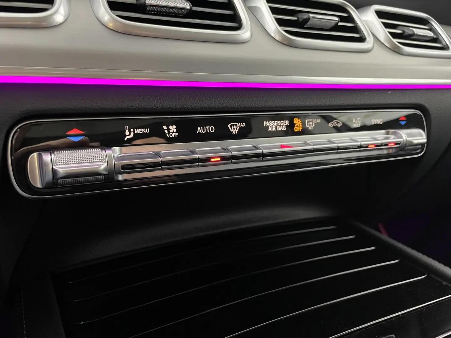 GLE 300 d 4Matic AMG Pano 360  AHK Night MBUX