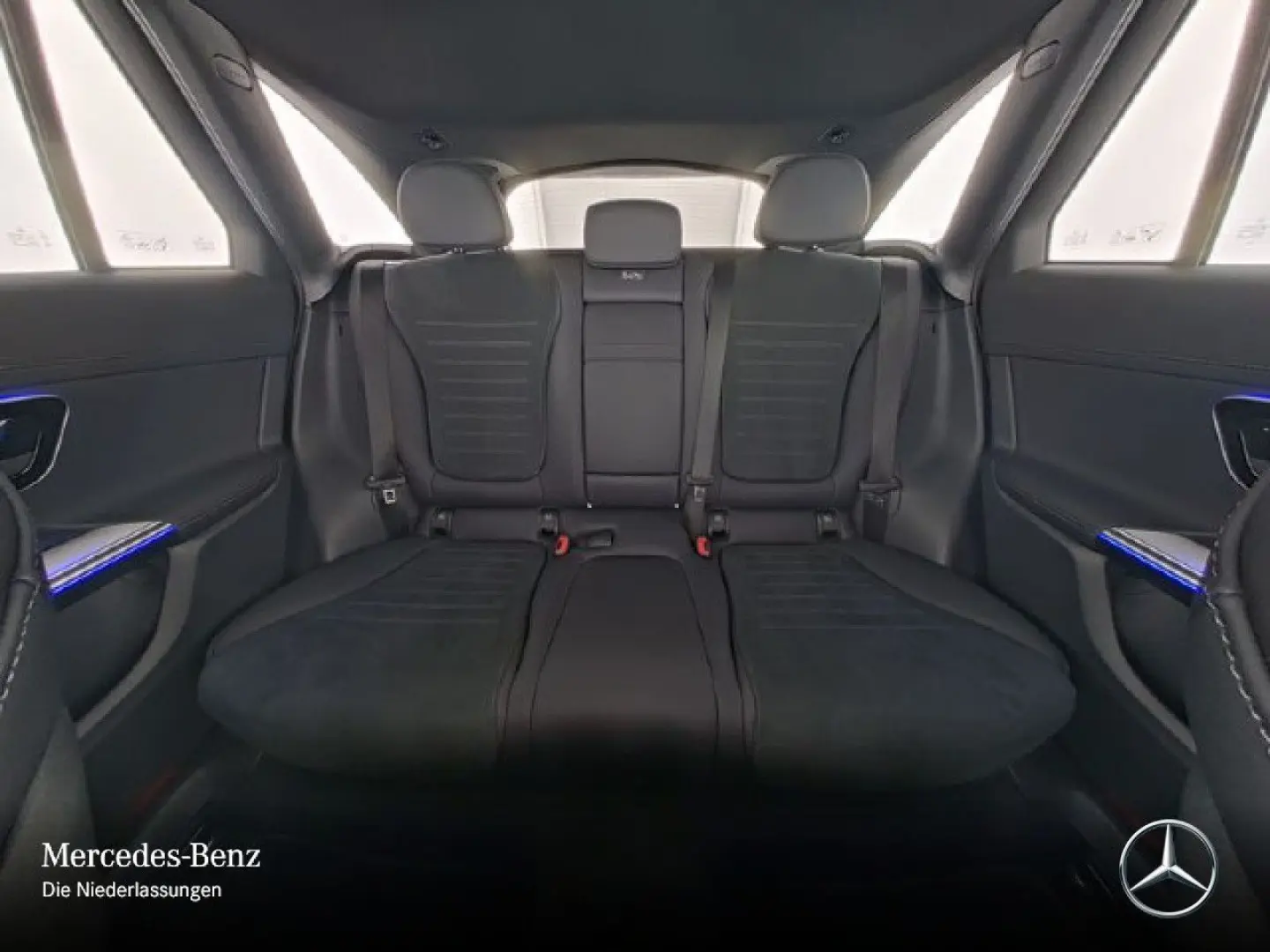 GLC200 4M AMG Advanced  Night Memory TotWink Win