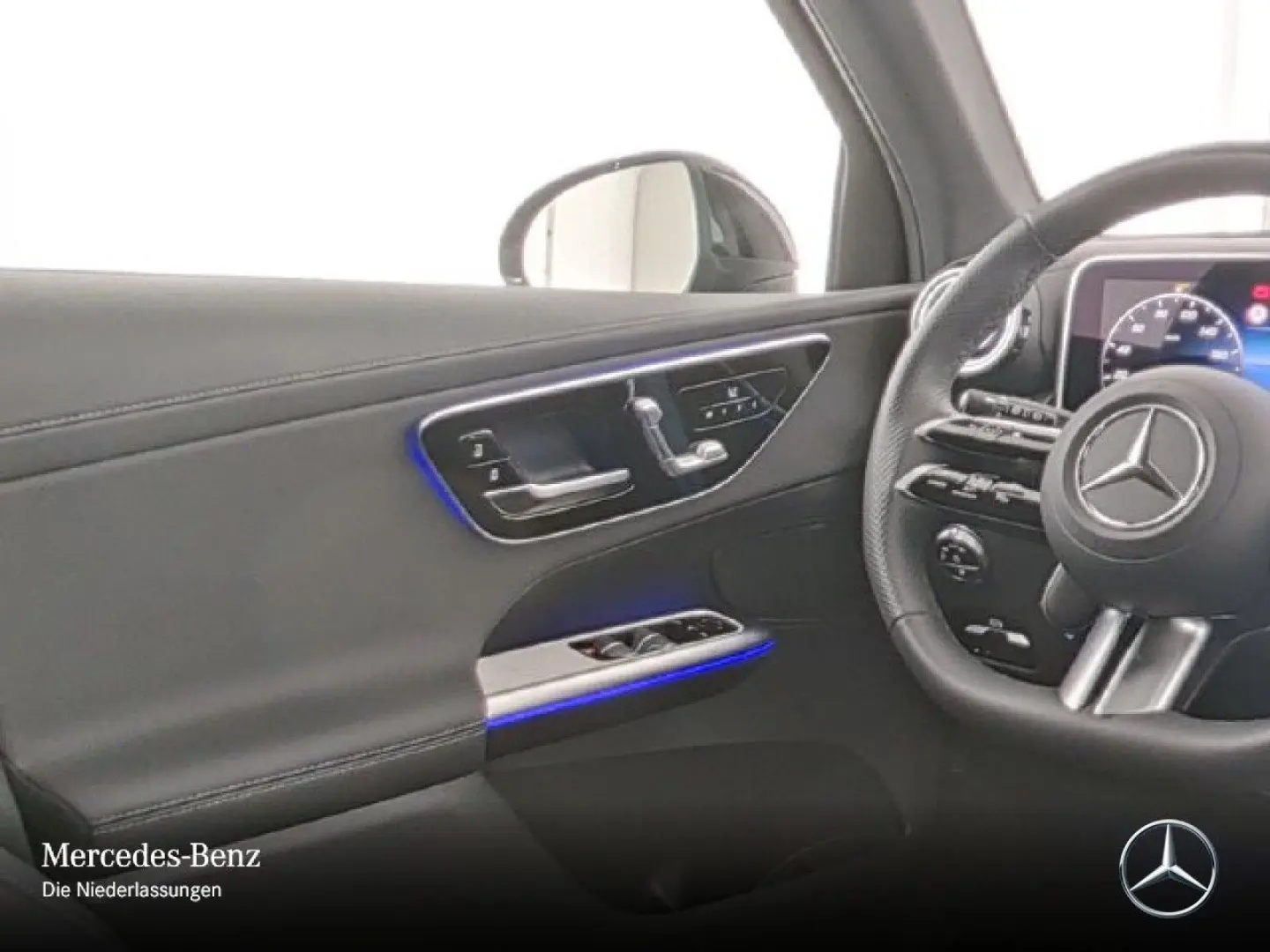 GLC200 4M AMG Advanced  Night Memory TotWink Win