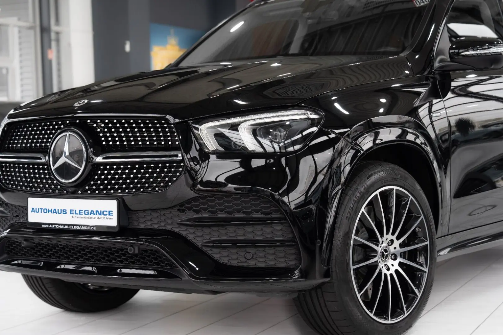 GLE 350 e 4M AMG-LINE NIGHT LEDER NAVI 21 LM 1HD