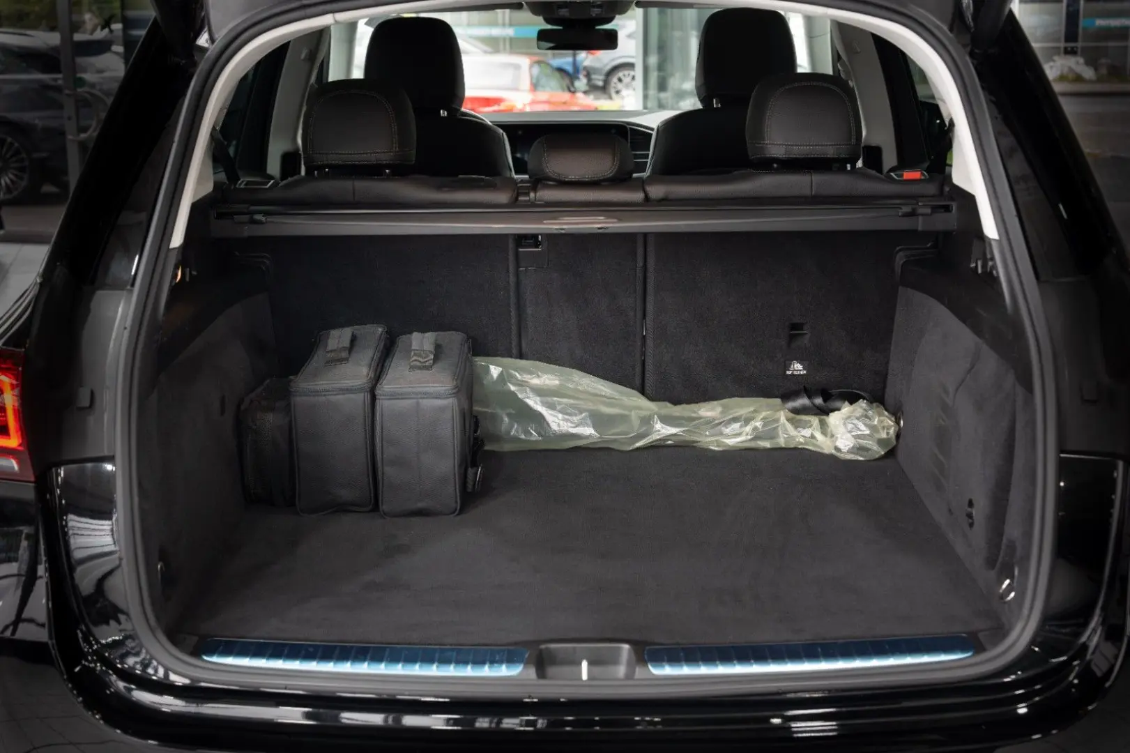 GLE 350 e 4M AMG-LINE NIGHT LEDER NAVI 21 LM 1HD