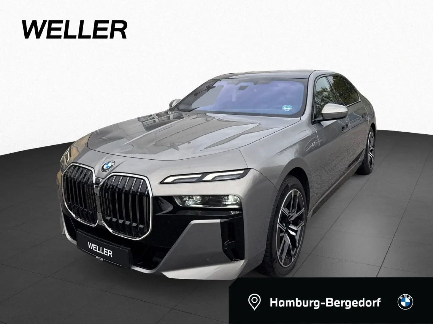 740d xDrive M SPORT SkyL Sthz AHK Autobahn B&W