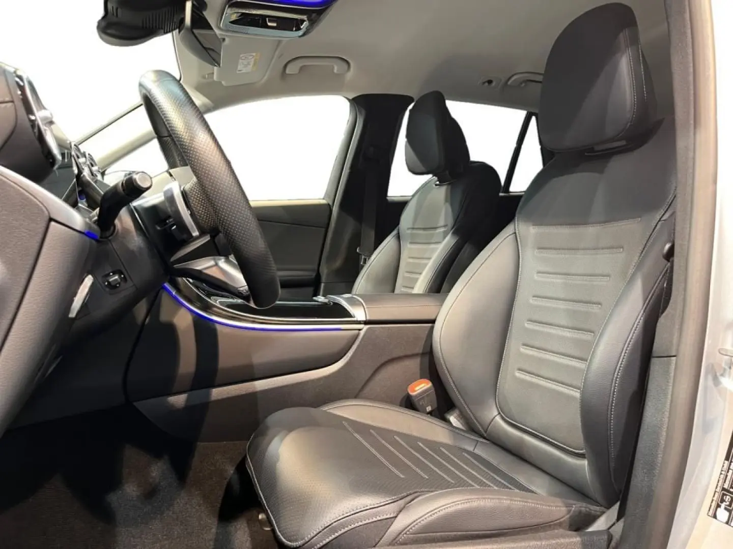 GLC 200 4matic AMG  MBUX DigitalLight DISTR LM