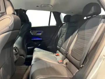 GLC 200 4matic AMG  MBUX DigitalLight DISTR LM
