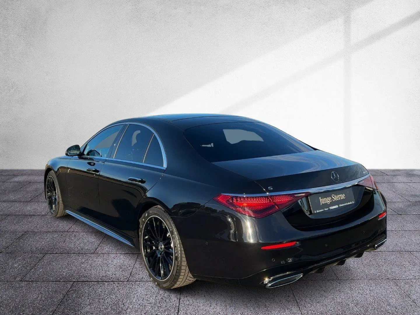 S 400 d 4M AMG-Line NP €167.243 AIR Pano Distr