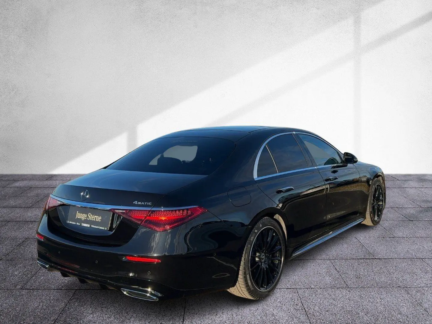 S 400 d 4M AMG-Line NP €167.243 AIR Pano Distr