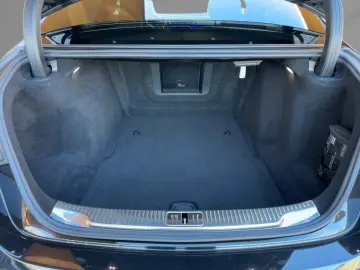 S 400 d 4M AMG-Line NP €167.243 AIR Pano Distr