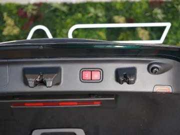 S 500 4M AMG 4D-BUR AUX.HEAT PANO 75.950€ NETTO